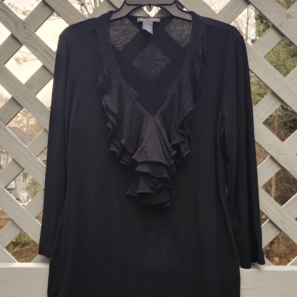 L Ruffle black Romantic top - Picture 2 of 9